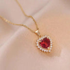 Fashion Micro-inlaid Pendant Ruby Heart Necklace
